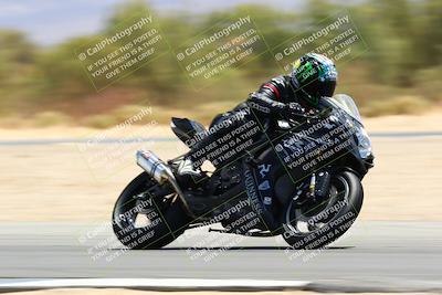 media/May-15-2022-SoCal Trackdays (Sun) [[33a09aef31]]/Turn 7 (1145am)/